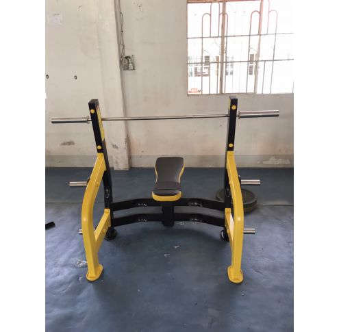 Máy Bench