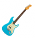 American Professional II tratocaster ® HSS (Miami Blue)